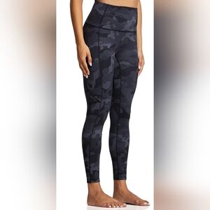 The North Face Black Camouflage Leggings